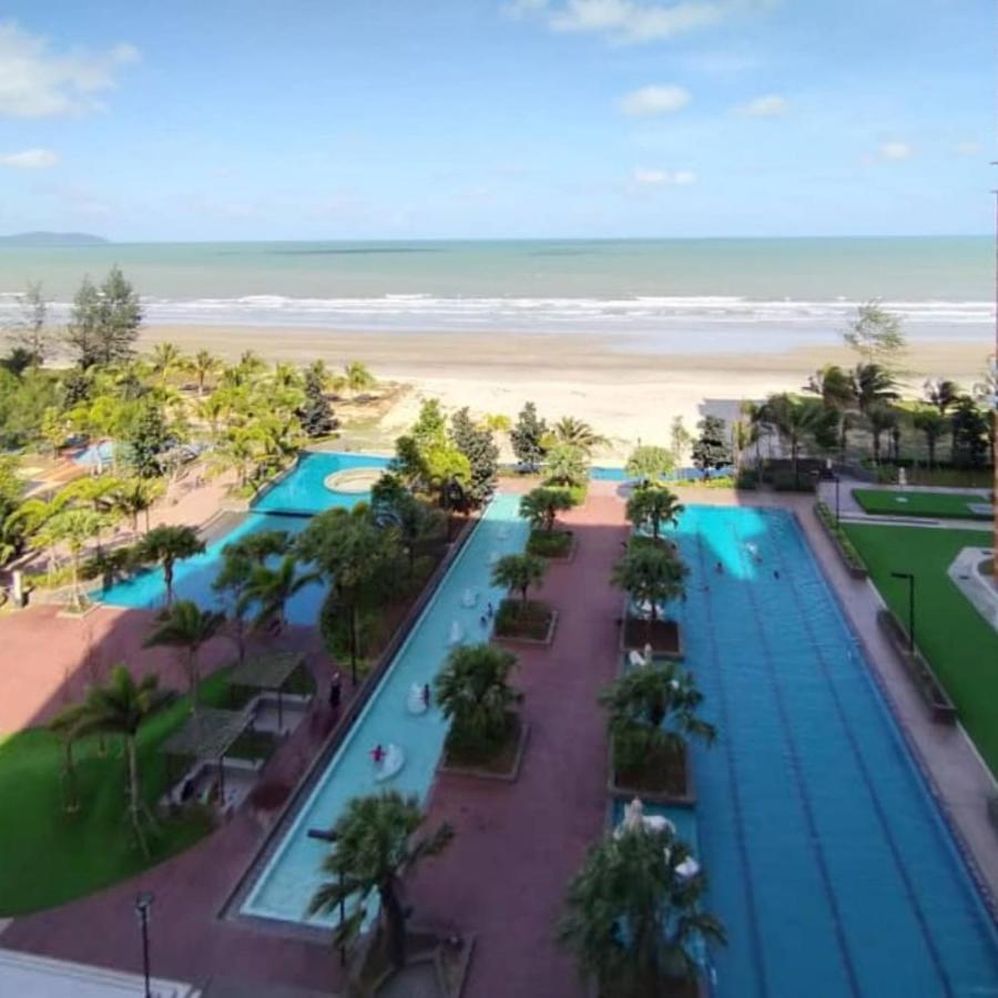 Timurbay By Seascape Aparthotel Kuantan Exterior photo